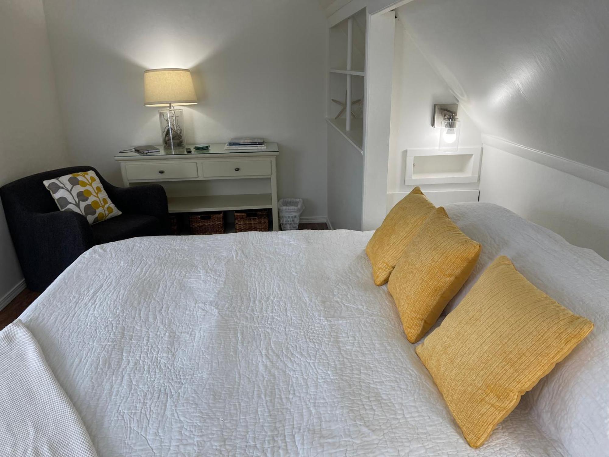 Trinidad Bay Bed And Breakfast Hotel Ngoại thất bức ảnh